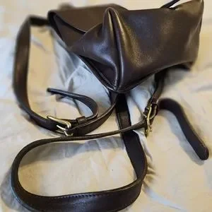 Coach | Bags | Vintage 994 Leather Coach Day Pack Obo | Poshmark display picture 1